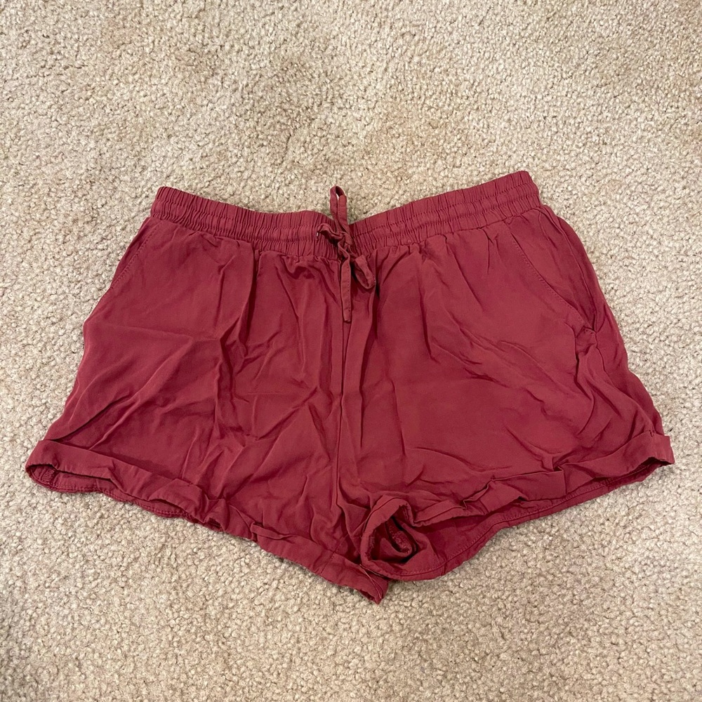 Comfy high waisted shorts
